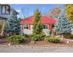 32 HOLLY TRAIL - 2
