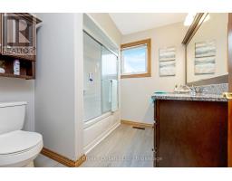 9412 SIDEROAD 17 - 13