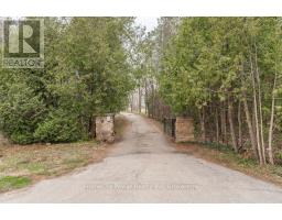 4290 VICTORIA ROAD S - 7