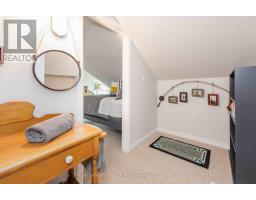 9 MOUNTVIEW AVENUE - 24