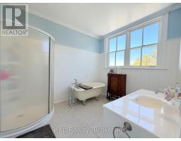 1348 BRUCE ROAD 11 - 17