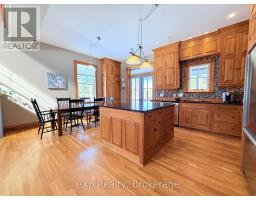 1348 BRUCE ROAD 11 - 6