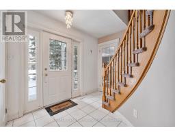 750 MCPHERSON CRESCENT - 12