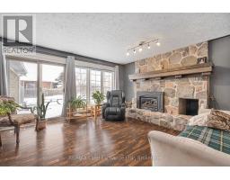 750 MCPHERSON CRESCENT - 15