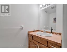 750 MCPHERSON CRESCENT - 21