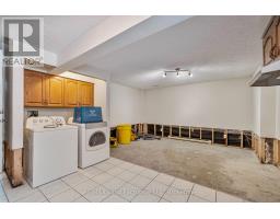 750 MCPHERSON CRESCENT - 39