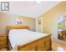 40 EASTWOOD CRESCENT - 16