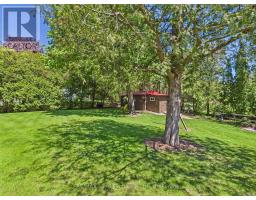 40 EASTWOOD CRESCENT - 25