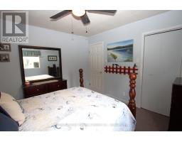 935 LIMBERLOST POINT ROAD - 32