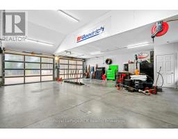 302769 DOUGLAS STREET - 10