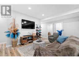 302769 DOUGLAS STREET - 44