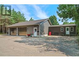 302769 DOUGLAS STREET - 9