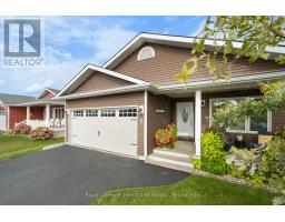 8 WINDWARD WAY N - 37