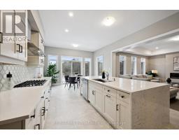 187 AMBROUS CRESCENT - 6