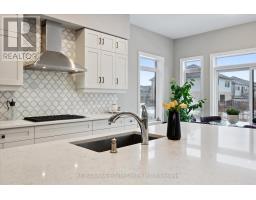 187 AMBROUS CRESCENT - 7