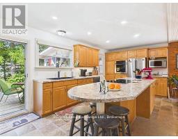 213 HURON ROAD - 10