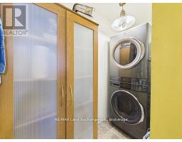 213 HURON ROAD - 17