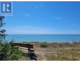 213 HURON ROAD - 32