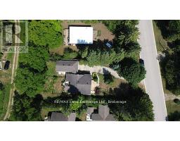 213 HURON ROAD - 37