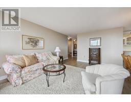 703 - 19 WOODLAWN ROAD E - 5