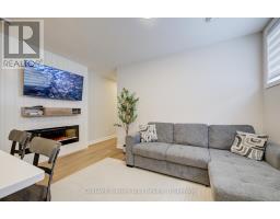 3 - 440 WELLINGTON STREET E - 8