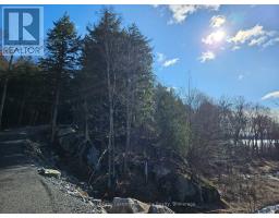 29 THORBURN LANE - 25
