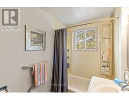 401395 GREY RD 4 - 15