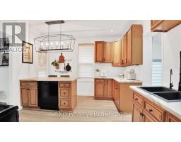 588 12TH AVENUE - 11