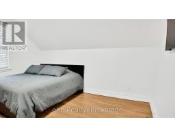 588 12TH AVENUE - 26