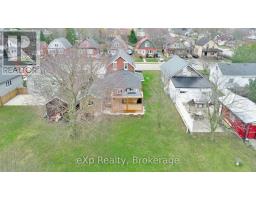 588 12TH AVENUE - 33