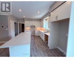 UNIT 3 - 8 GOLF LINKS ROAD - 10