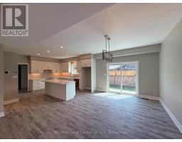 UNIT 3 - 8 GOLF LINKS ROAD - 7