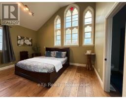 251 ALBERT STREET - 23