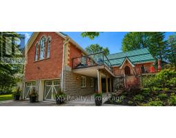 251 ALBERT STREET - 4