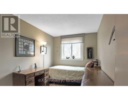 402 - 5 VALLEYSIDE DRIVE - 10