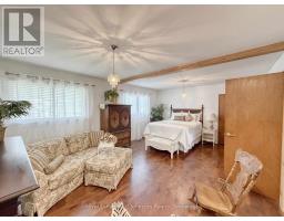 121 EDWARD STREET - 16