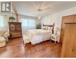 121 EDWARD STREET - 17