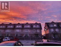 46B - 15 CARERE CRESCENT - 42