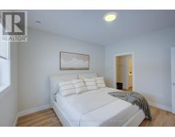 54 - 1182 QUEEN STREET - 10