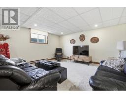 350 EDWARD STREET - 27