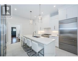 138 DUBLIN STREET N - 19
