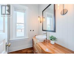 138 DUBLIN STREET N - 33