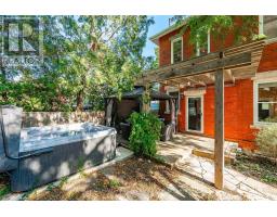 138 DUBLIN STREET N - 49