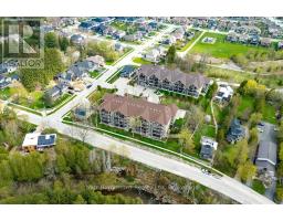 27B - 27 STUMPF STREET - 33