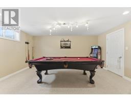 217 BRITANNIA ROAD E - 36