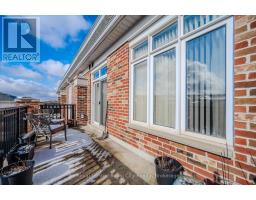 401 - 65 BAYBERRY DRIVE - 36