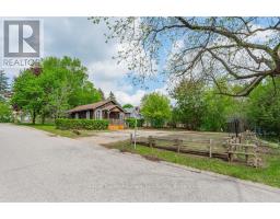 52 BROCK ROAD S - 36