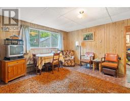 24 HURON STREET N - 11