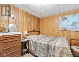 24 HURON STREET N - 23