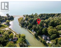 24 HURON STREET N - 4